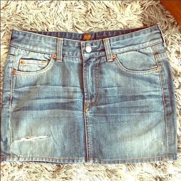 ⚡️7 For All Mankind Denim Miniskirt - Picture 3 of 4